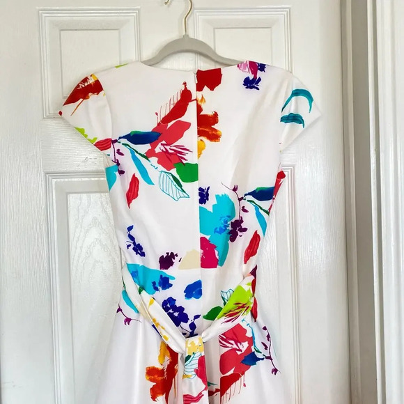 NWT BLACK HALO Pandora Floral Faux-Wrap Dress Floral Zest Size 2 Colorful - Picture 9 of 9